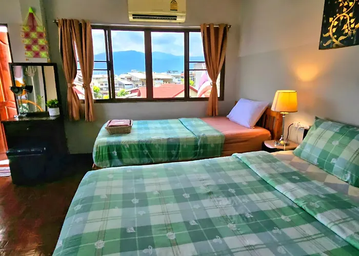 Bed And Terrace Guesthouse Chiang Mai